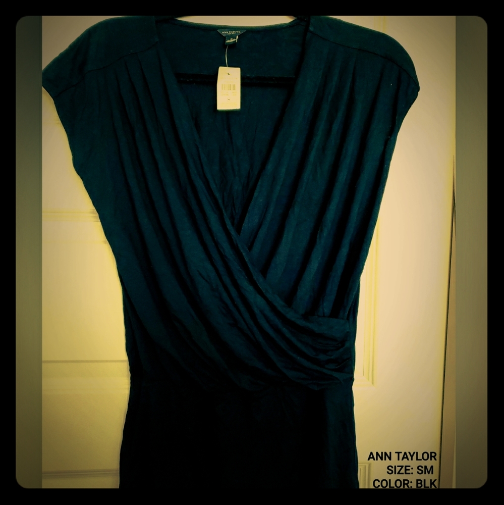 CHIC BLK TOP IN WOMENS CLOTHING